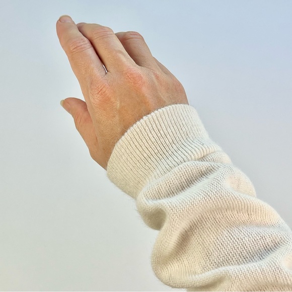 VINTAGE Button Down Cardigan Sweater - Eggshell White by CARMEL Made in USA - Picture 11 of 16